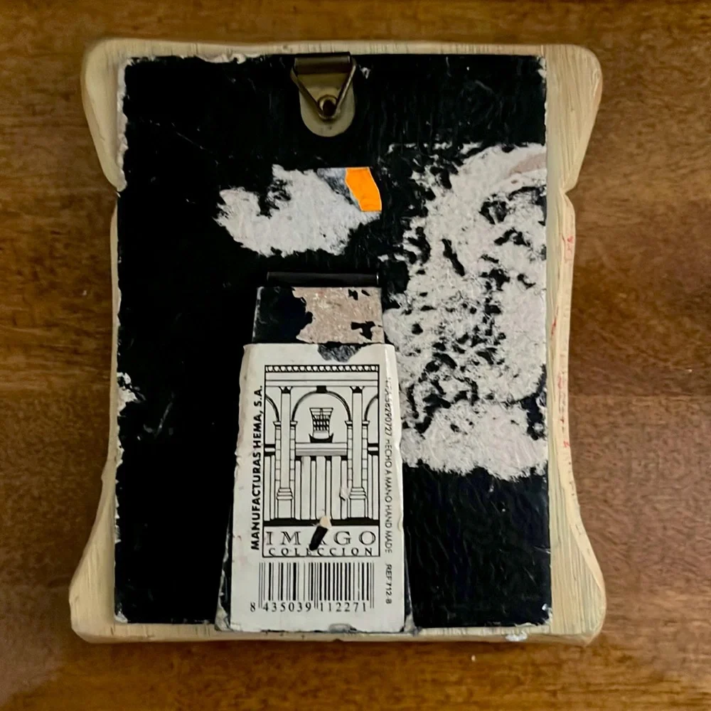 Barcelona Souvenir Wall Decor - Picture 2 of 2